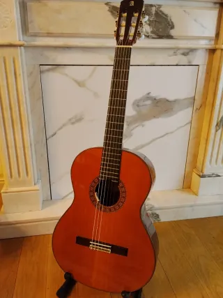Guitarra Alhambra 6P
