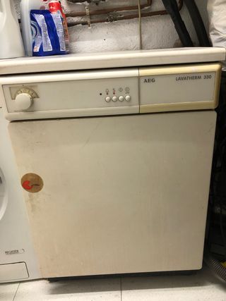 Secadora AEG Lavatherm 330 para recambios