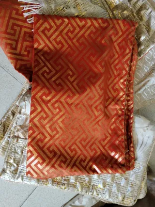 Fundas para salón color beige y oro