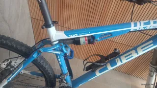 Bicicleta Cube AMS 100