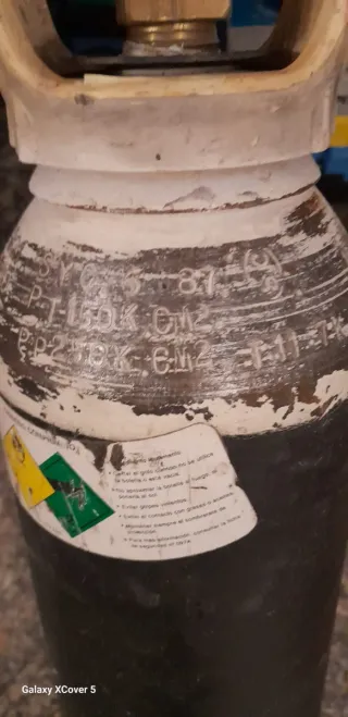 Botella de Oxígeno 5L .Vacia,solo (Envase)