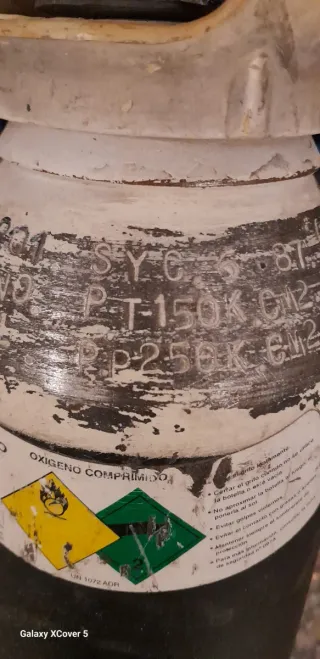 Botella de Oxígeno 5L .Vacia,solo (Envase)