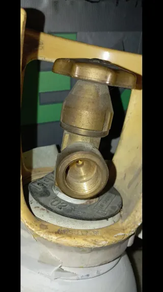 Botella de Oxígeno 5L .Vacia,solo (Envase)