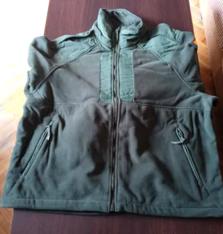 Forro polar militar verde