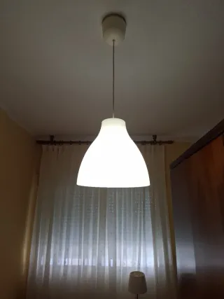 Habitacion vintage de cama 90,nesa y armario.