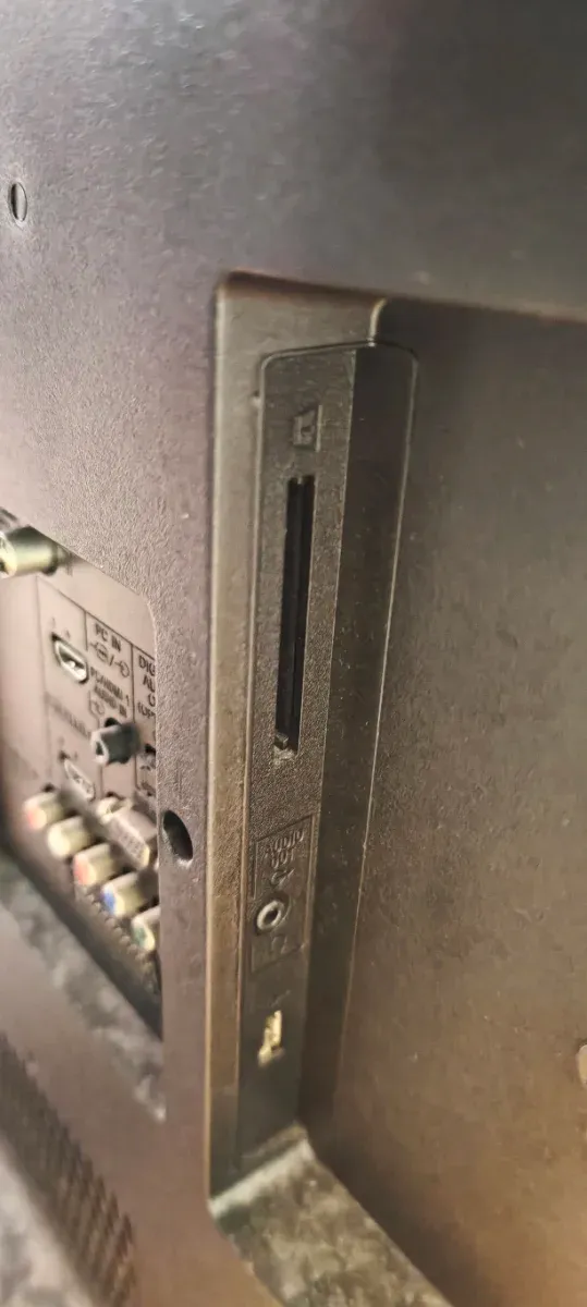 TV 42 pulgadas Sony BRAVIA Negra