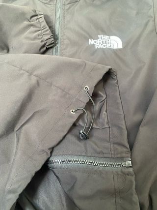 Cortavientos The North Face Negro