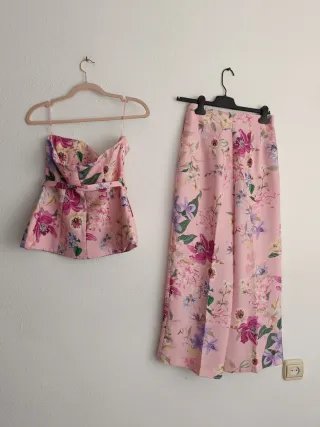 Conjunto traje estampado Flores Zara talla S