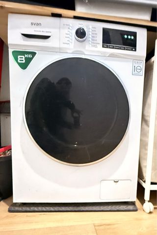 Lavadora y Secadora Svan Indesit