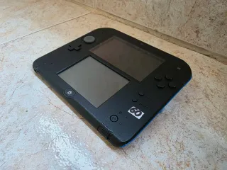 NINTENDO 2DS