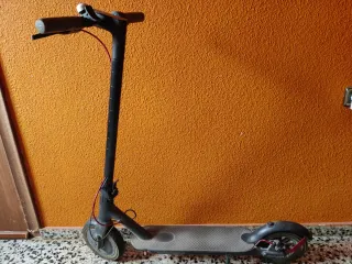 Patinete Eléctrico Xiaomi Mi 365
