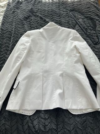 Blazer Montepicaza Talla 40 Blanco