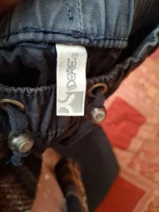 Pantaloni blu 11 anni