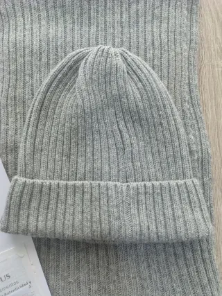 Conjunto Tous Gorro y Bufanda Gris
