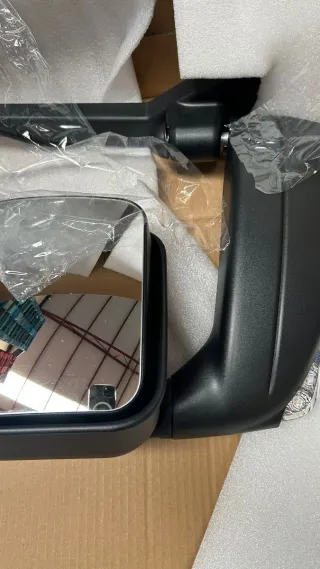 Espejo Retrovisor Nissan RT500 Lado Conductor