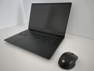 PC Gaming Portátil HP OMEN 17 RTX 4070 1TB Ryzen 7