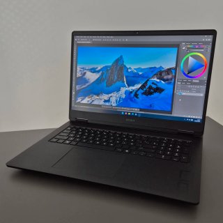 PC Gaming Portátil HP OMEN 17 RTX 4070 1TB Ryzen 7