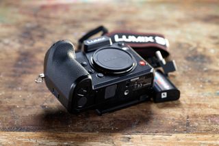 Panasonic Lumix S1H