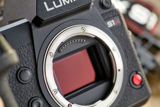 Panasonic Lumix S1H