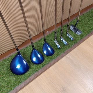 Palos de gofl / Medio juego Wilson / Mujer diestra