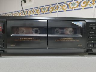 Lettore cassette Sony doppio deck