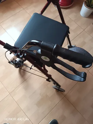 Andador Tacataca con asiento