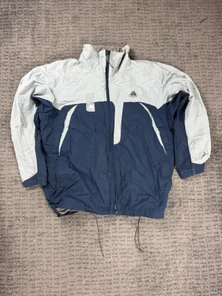 ¡¡OFERTA!! Talla XL Chaqueta Nike ACG Impermeable