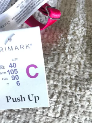 Sujetador push up rojo con pedrería