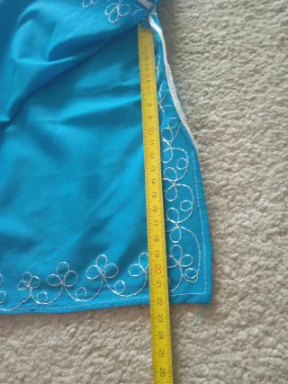 Kaftán Turquesa Bordado Blanco. Mujer/hombre.