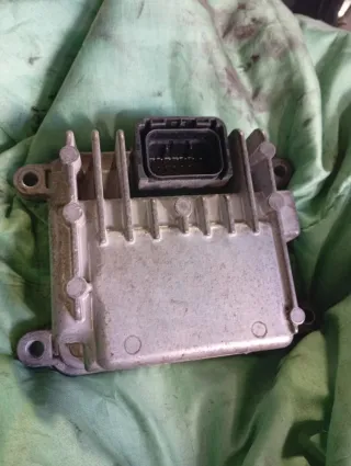 Centralina Motor Opel Astra Meriva Combo 1.7 GM