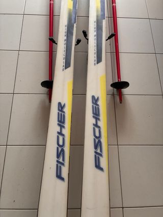 Sci vintage Fisher con bastoncini