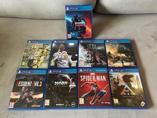 PS4 Slim 500GB + 9 juegos