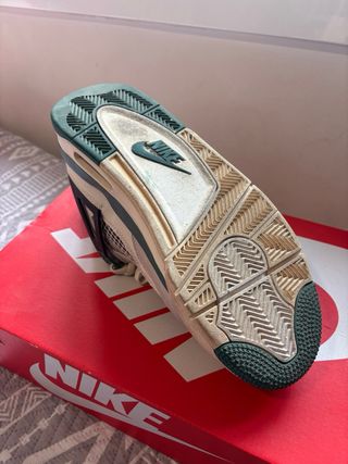 Nike Jordan Blancas y Verdes Talla 42