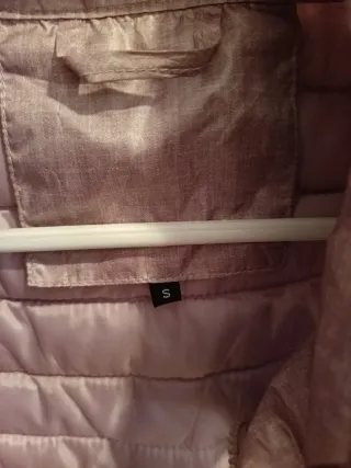 Chaleco acolchado rosa claro talla S