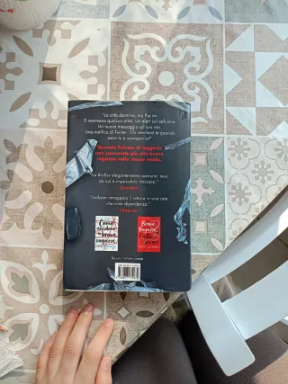 UNA BRAVA RAGAZZA E UNA RAGAZZA MORTA