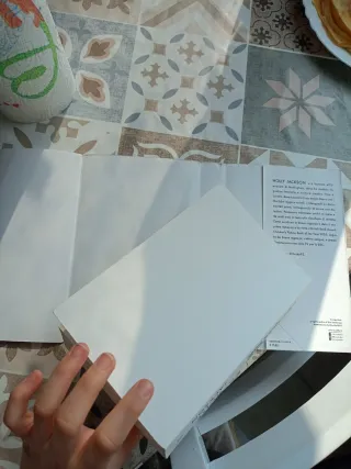 UNA BRAVA RAGAZZA E UNA RAGAZZA MORTA