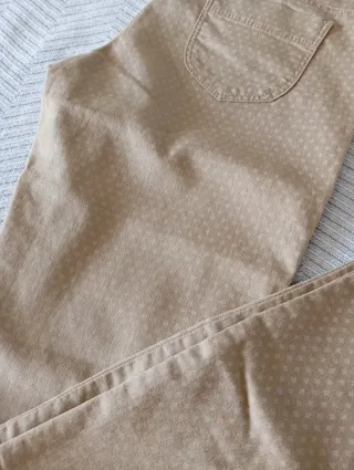 Pantalón skinny Benetton estampado beige
