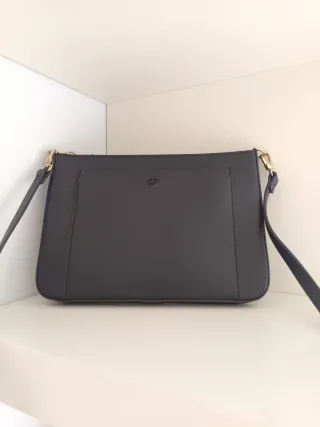 Bolso Parfois negro bandolera, sin uso