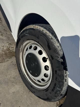 Vendo Mi furgoneta Citroen Jumpy año 2019