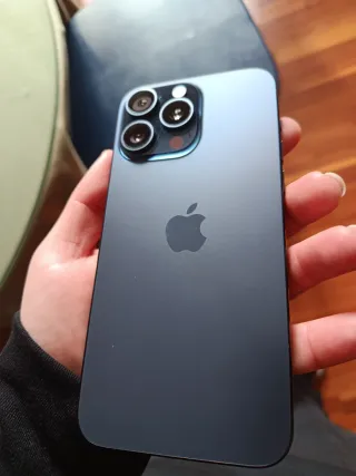 iPhone 15 Pro Max Blu Marina