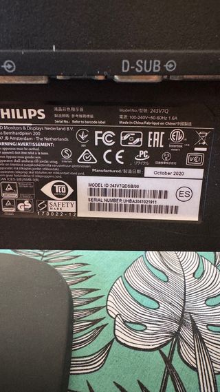 Monitor Philips 243V7Q 24" Full HD - Buono stato