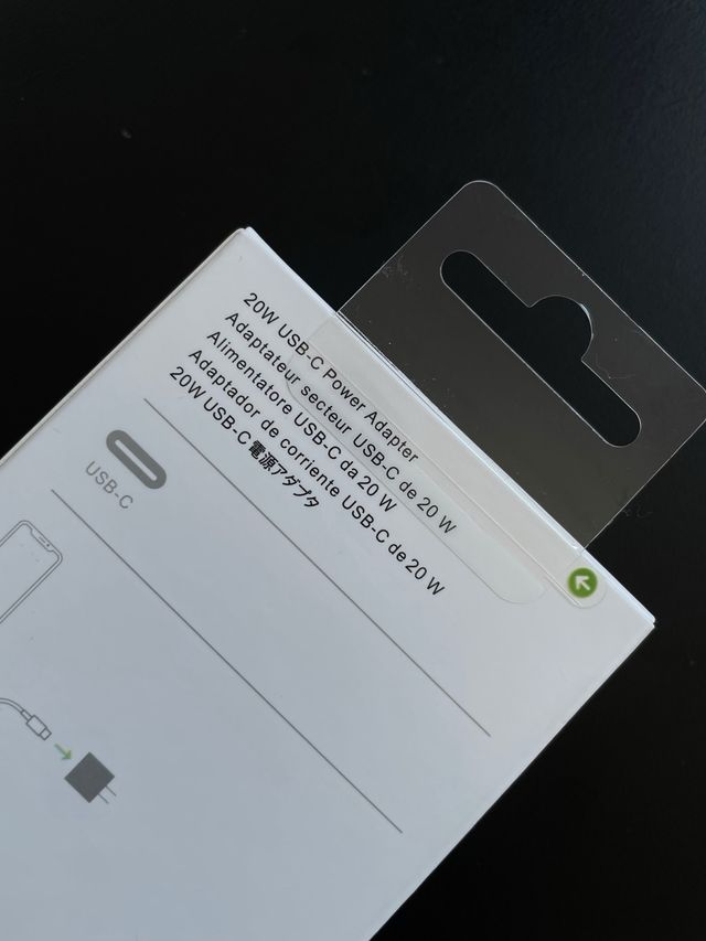 Caricatore Apple USB-C nuovo iPhone originale