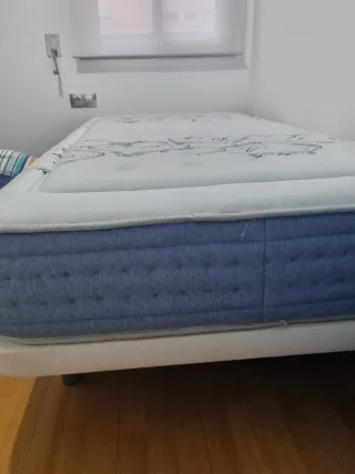 Cama 105cm + Colchón Casi Nuevos