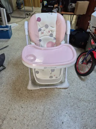 Trona Kinderkraft rosa lunares