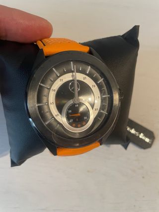 Reloj Mercedes-Benz Original Negro Naranja Nuevo