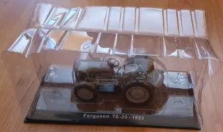 Ferguson T-20 1953 Tractor Miniatura
