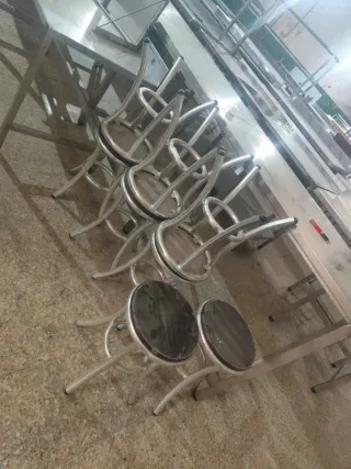 BANQUETAS   658746091