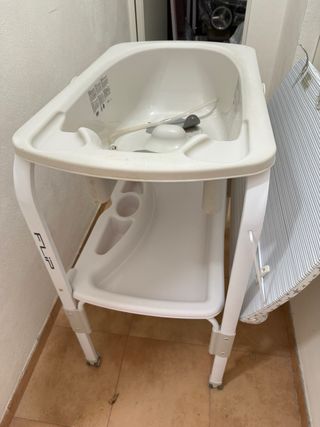 Cambiador bebé Jane con bañera