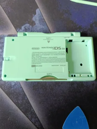 Nintendo DS Lite Verde + Accesorios