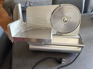 Cortadora de fiambre clatronic eléctrica